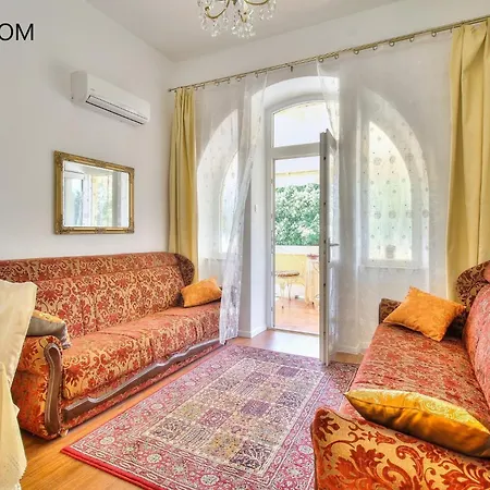 By The Sea - 23638 * Poreč