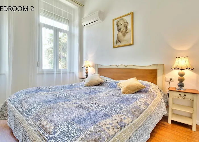 By The Sea - 23638 Poreč